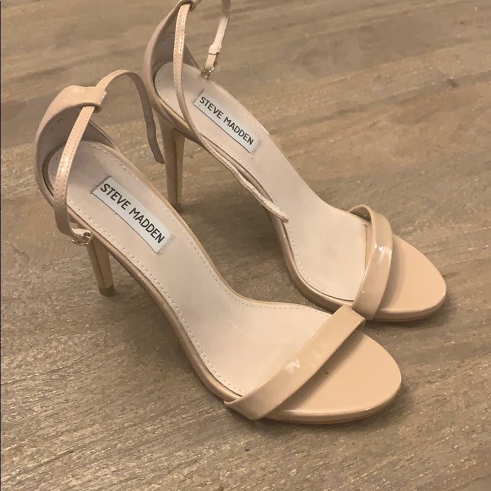 Steve Madden Nude Heels